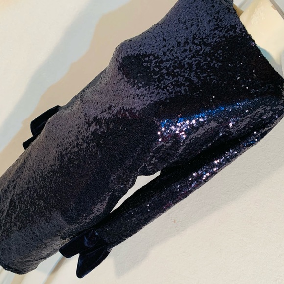 Fitted Midi Solid Sequins in Navy Velvet Cuffs 28 - Picture 9 of 17
